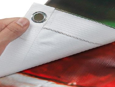 华阴喷绘和刀刮布的工艺区别。